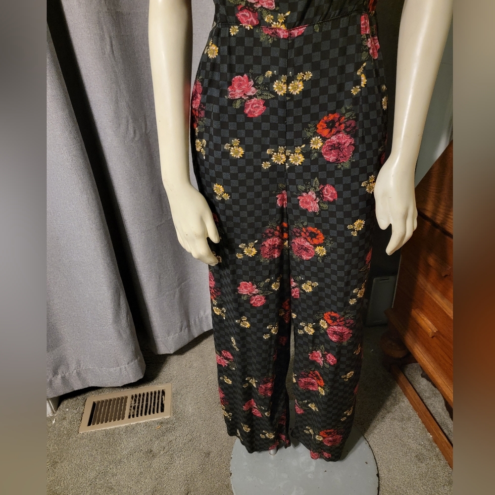 Y2K 90s Inspired Vans Checkered & Floral Grunge Coquette Flare Leg Jumpsuit‎ - Picture 4 of 10